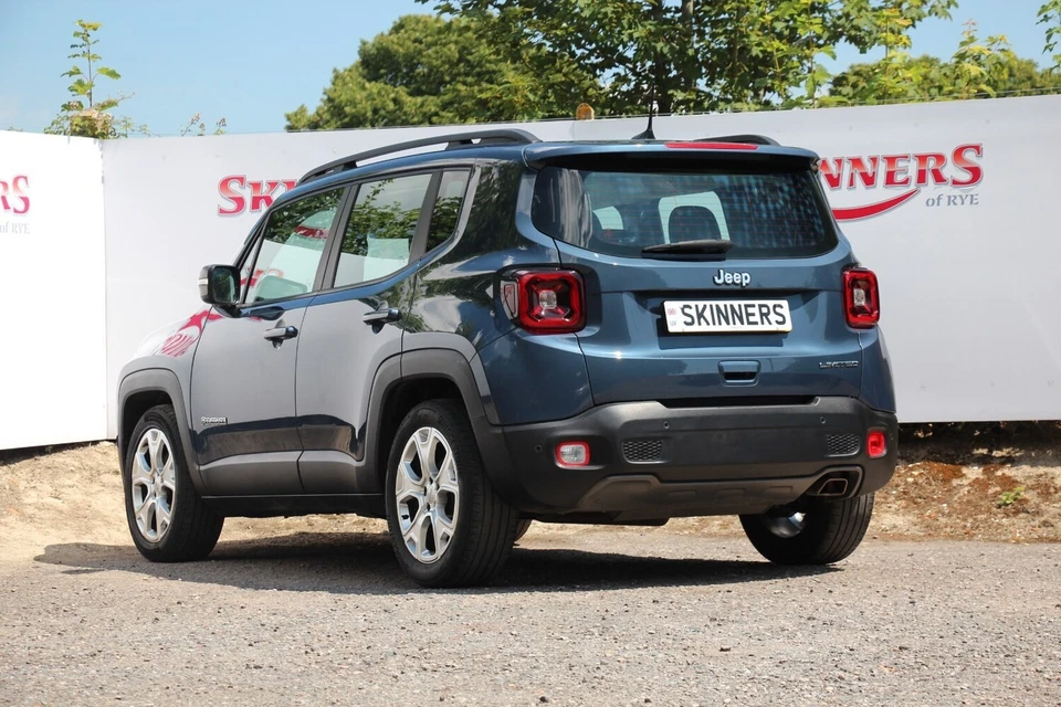 2021 Jeep Renegade 1.0 T3 GSE Limited 5dr ESTATE PETROL Manual - Image 4 of 4