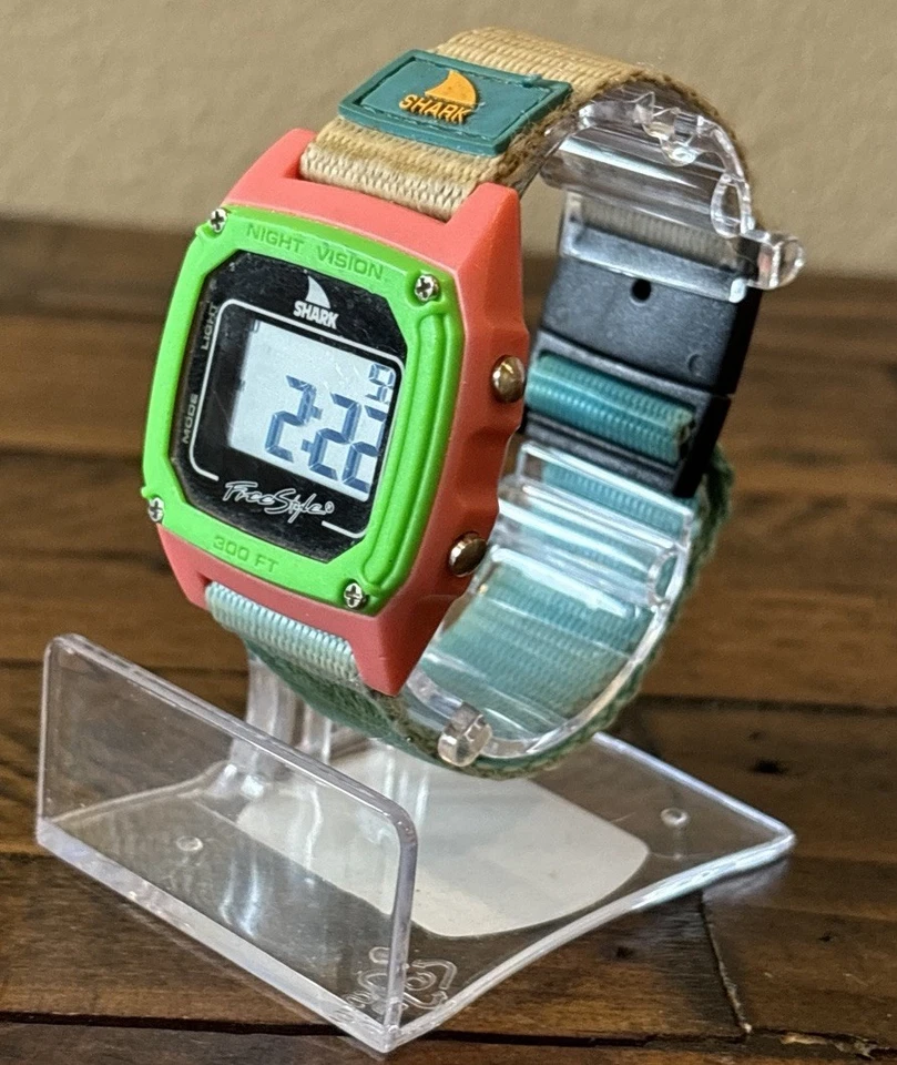 Unisex FREESTYLE Shark Clip Digital LCD Surfing Watch, FS84861 #1 - image 3 of 4