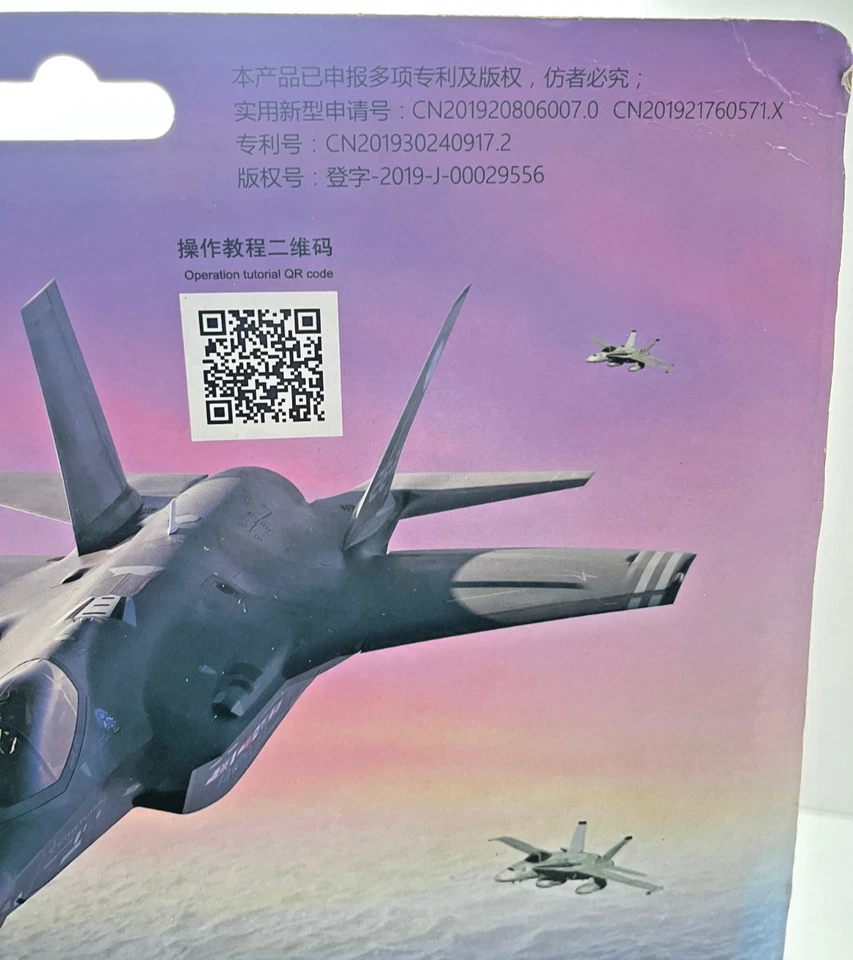 Juguete para niños F35 modelo de avión volador hágalo usted mismo juguete electrónico batería recargable USB Foto 4 de 4