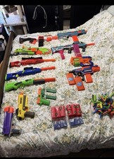 12  Pc Nerf Gun Lot