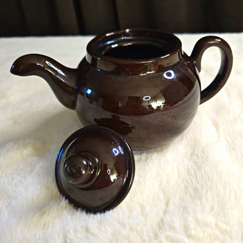 Dark Brown Betty 1940s-50s Teapot Staffordshire Pottery England