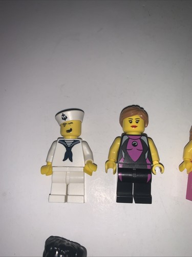 LEGO Minifigure Series 4 & 5 Lot Navy Sailor Zookeeper Werewolf More - Picture 4 of 7
