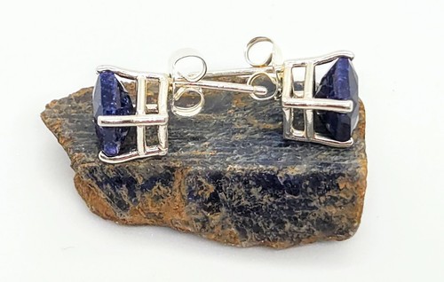 Sapphire Earrings 4 CT. Natural Gemstones Womens Square Prong Style, New - Picture 2 of 4