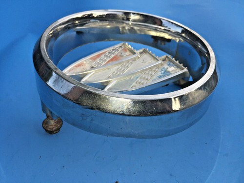1960 BUICK GRILLE EMBLEM ORNAMENT AS IS. - Picture 4 of 9