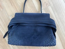 Tods Wave Medium Blue Pebbled Leather Gommini...