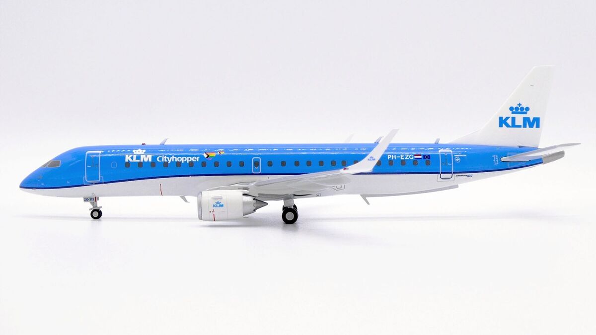 KLM Cityhopper Embraer 190 PH-EZG Pride JC Wings JC2KLC0412 KLM Cityhopper Embraer 190 PH-EZG Pride JC Wings JC2KLC0412