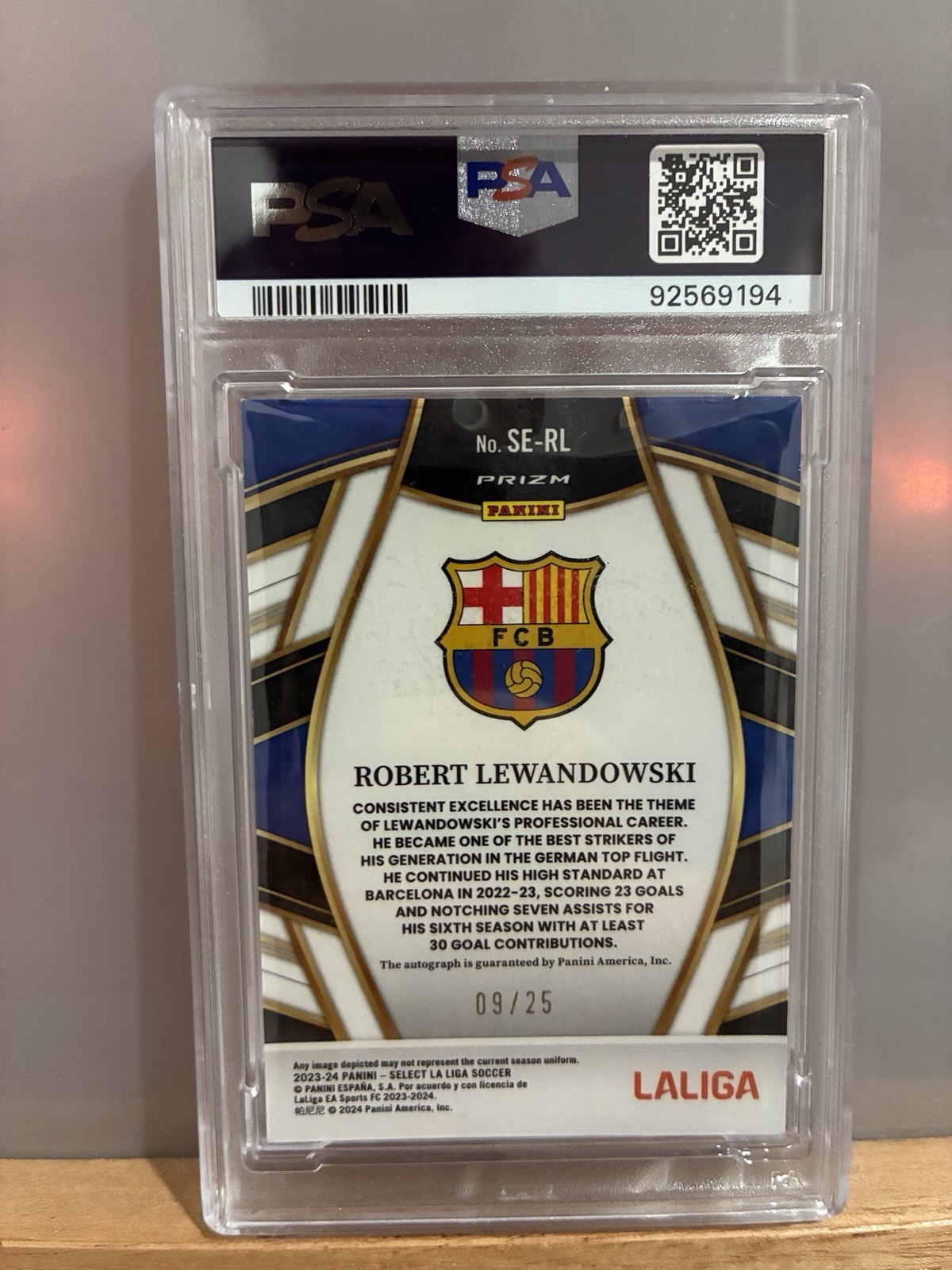 2023-24 Select Purple Auto Robert Lewandowski FC Barcelona #'d 09/25 view 2