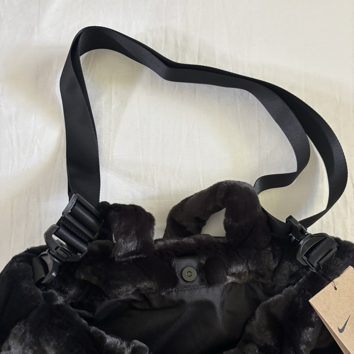 Nike Sportswear Faux Fur Tote Bag Women's Sports Casual Bag