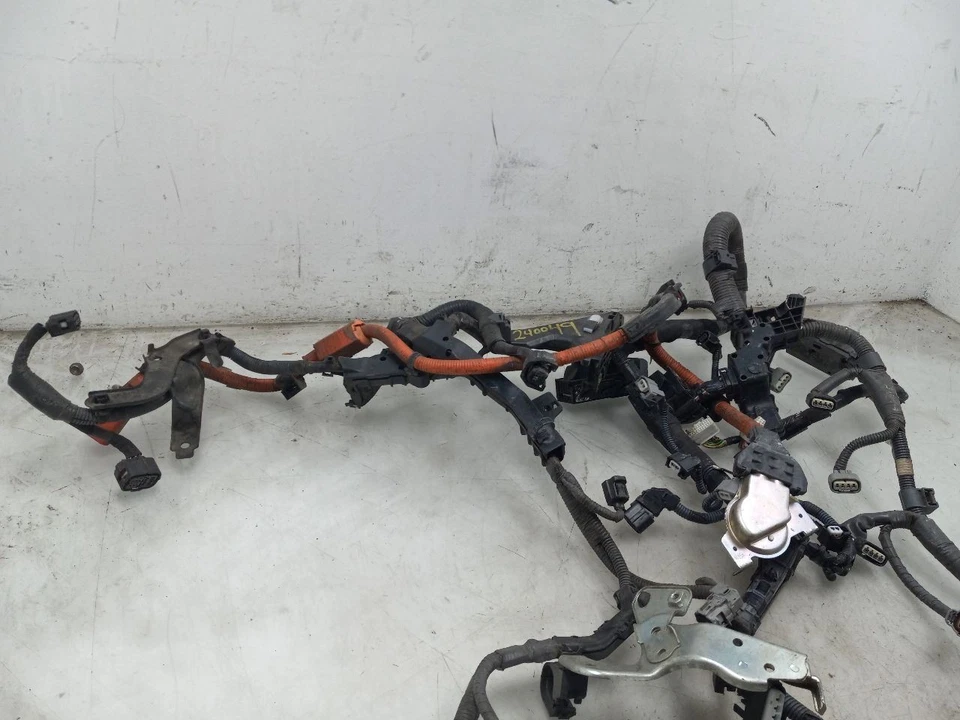 Arnés de cables del motor 12 13 14 15 16 17 Toyota Prius V 82121-47151 Foto 4 de 4