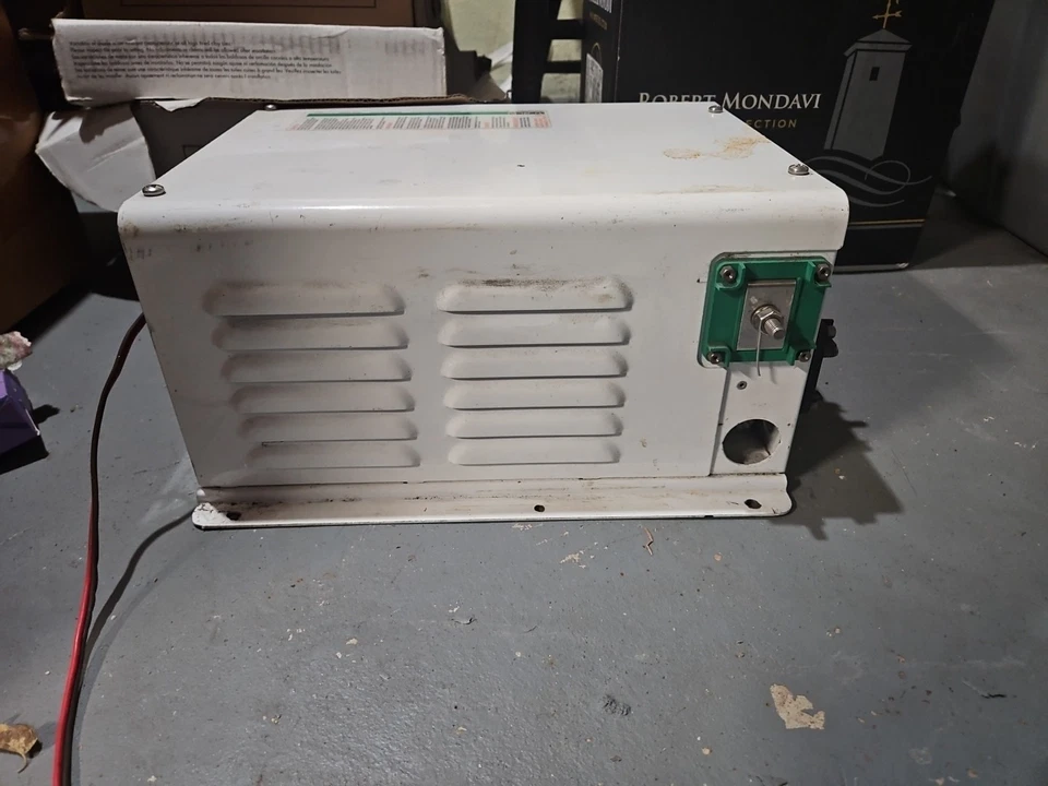 Inversor xantrex Rv2012 Foto 4 de 4