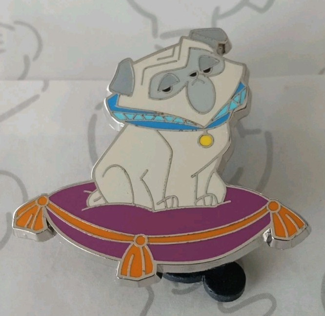Percy Pillow Pocahontas Villains Evil Sidekicks Booster 2023 Disney Pin 157182