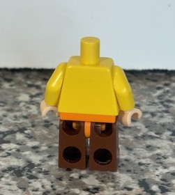 LEGO minifigure Aang ava001 Avatar the Last Airbender 3828 3829 Air Temple