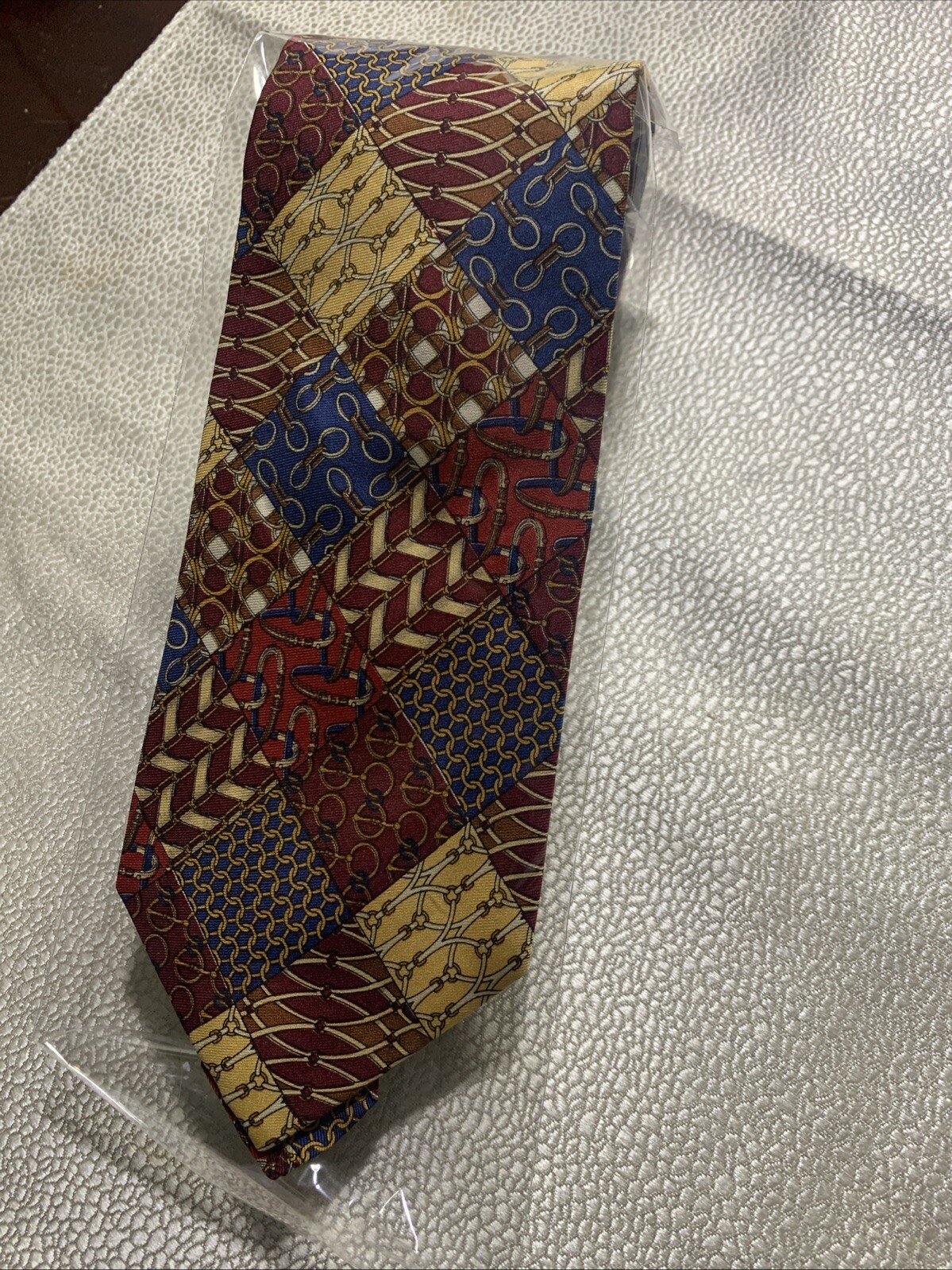 Foto 1 di 6