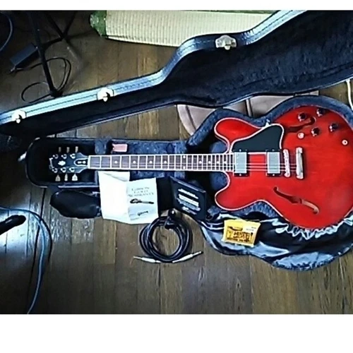 Electric Guitar Gibson ES-335 Custom Shop Satin Finish Made in USA
