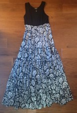 Karen Kane Women Maxi Dress Floral Black/White Size Medium