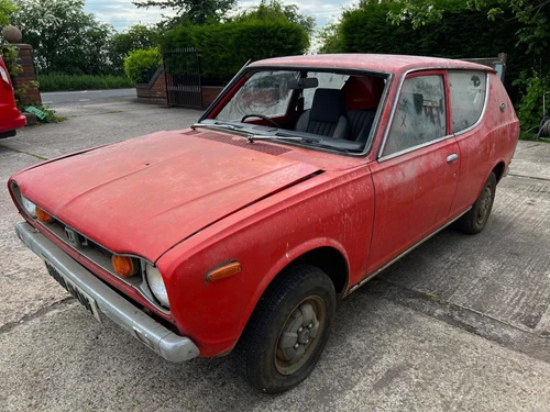 1974 Datsun 100A estate, dry stored since 1988, BARN FIND extremely rare car - Picture 1 of 21
