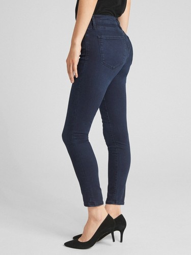 Gap Mid Rise True Skinny Jeans in 