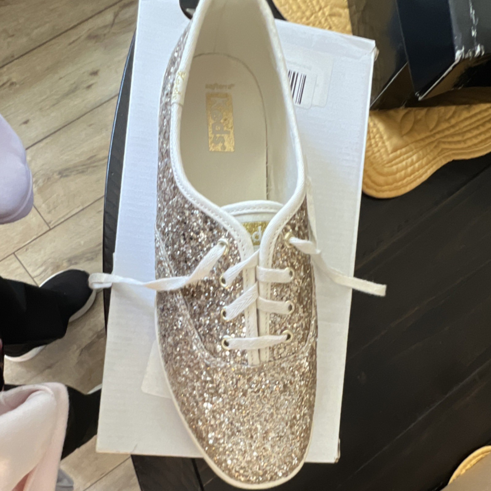 Gold Wf6849 Women's Canvas Low Top Athletic Shoes