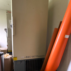 Thermo -86C ULT Upright Lab Freezer for Biological Laboratory