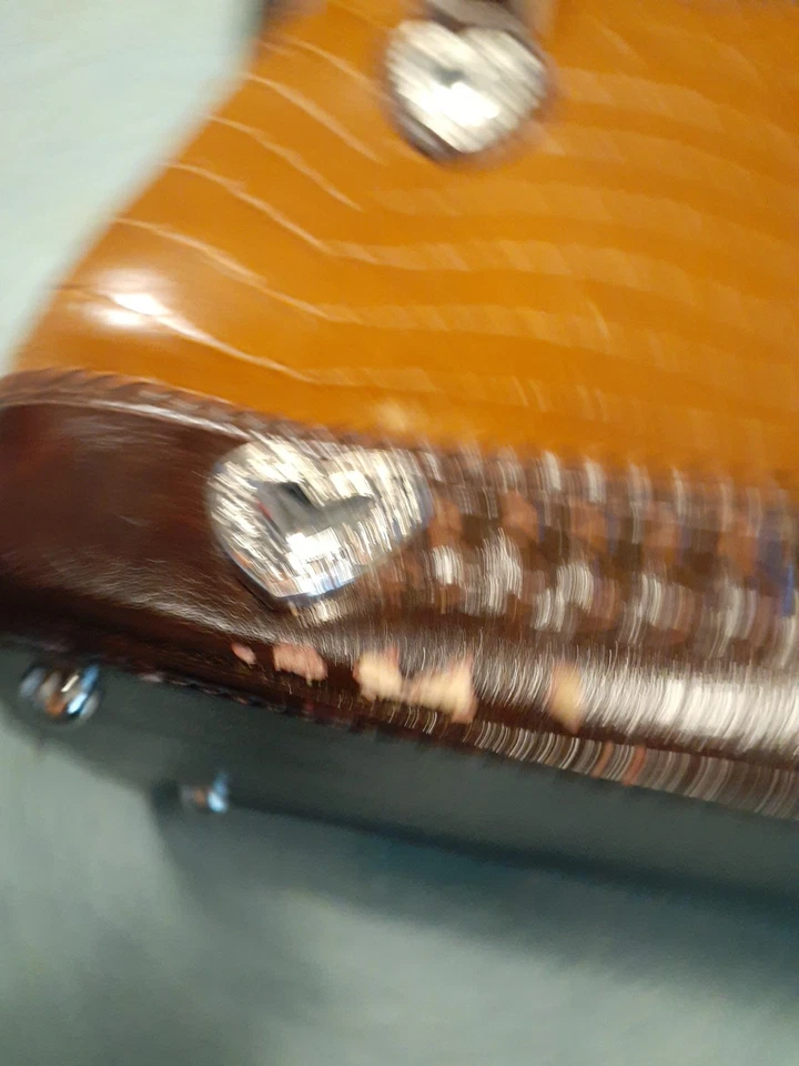 Bolsa de couro, sudoeste, oeste, vaqueira em relevo com corações de metal - Imagem 4 de 4