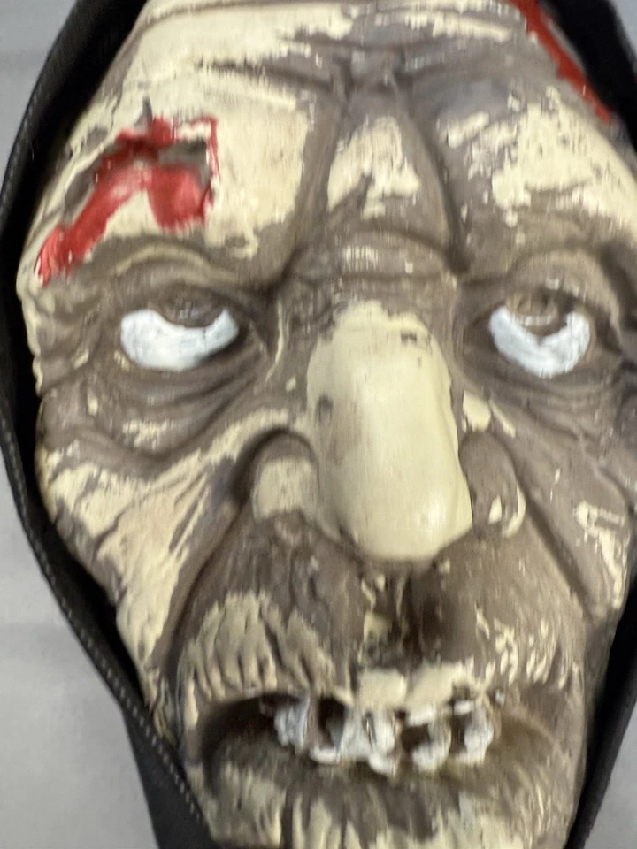 Full size zombie Man hanging head Forum Props accessories 2014 Halloween decor - Image 2 of 4