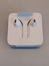 Apple EarPods Lightning Connector White Wired Earbuds Open Box Unused