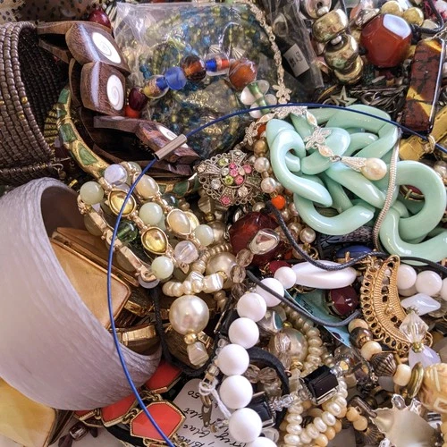 All Wearable Vintage to Modern 6.6lbs Large Mixed Bulk Costume Jewelry Lot #3