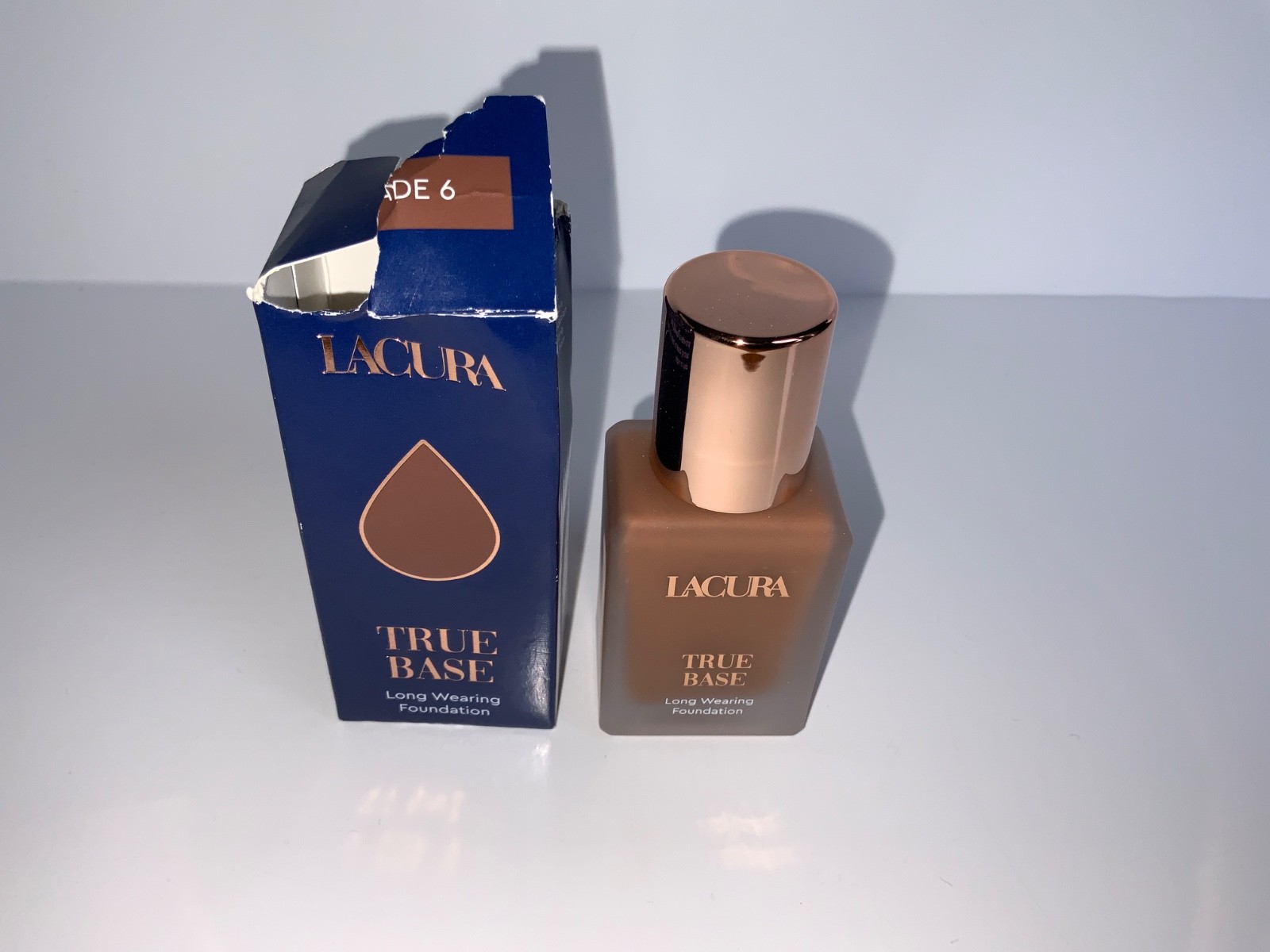 Lacura True Base Long Wearing Foundation 30ml Shade 6 Aldi - NEW In Box