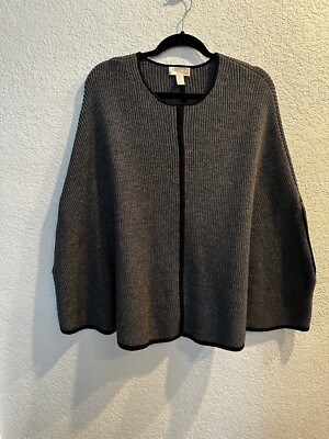 New w/o Tags Forever 21 Chick Gray Black Sweather Poncho Cape with Arm  Slits M