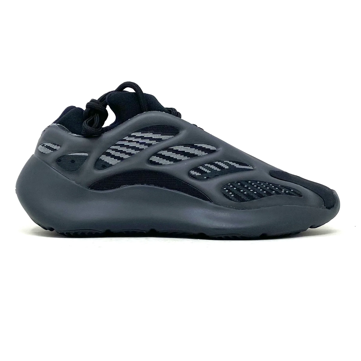 Adidas Yeezy 700 V3 'Alvah' | eBay