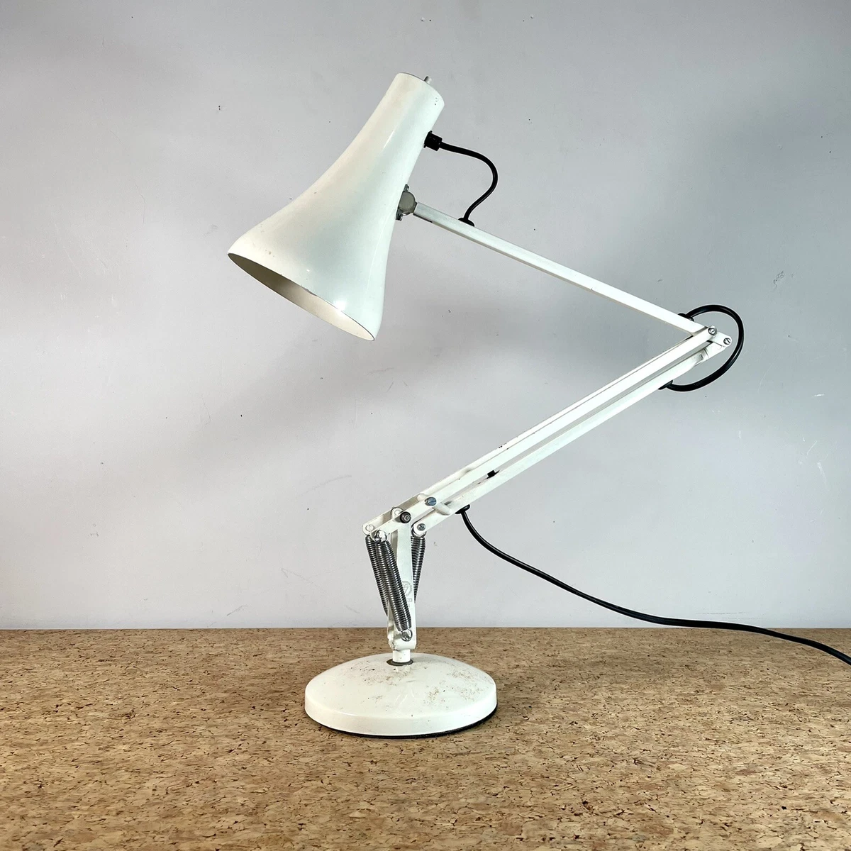 Herbert terry lamp deals