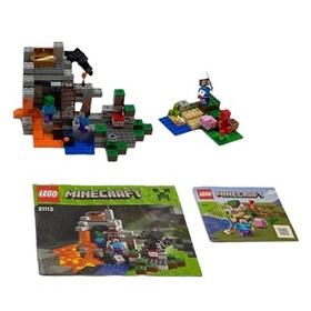Lot LEGO Minecraft sets 21165 21113 21129 21177 complete/w Instruction manuals