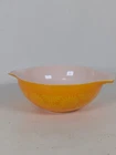 Vintage Pyrex Sunflower Daisy Cinderella Bowl # 444 - 4 Quart