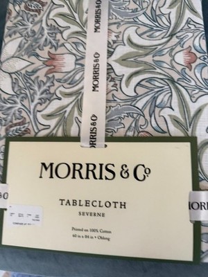 MORRIS & Co Severne Blue Floral  Tablecloth 60 X 84''  & 8 matching Napkins NWT
