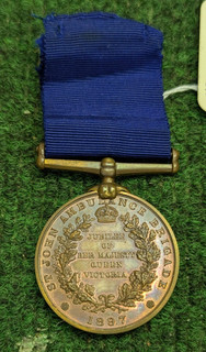 1897 Queen Victoria Diamond Jubilee Police medal for R. J. Thornton in case