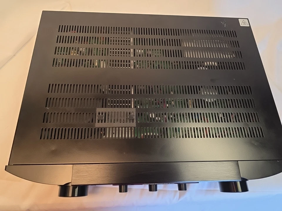 Marantz PM6005 Stereo Integrated amplifier DAC Audio W/ Remote - Image 3 of 4