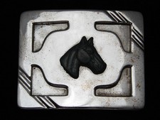 RA03102 VINTAGE 1970s  HORSE  WESTERN  COWBOY DESIGN BELT BUCKLE