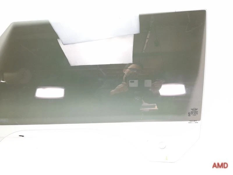 Mini Cooper S R55 Clubman 2009 puerta del conductor izquierda ventana vidrio tintado 51337168063 Foto 3 de 4