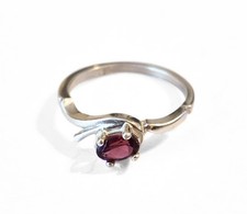925 Sterling Silver Ring with Oval Natural Gems: Amethyst, Garnet, Peridot