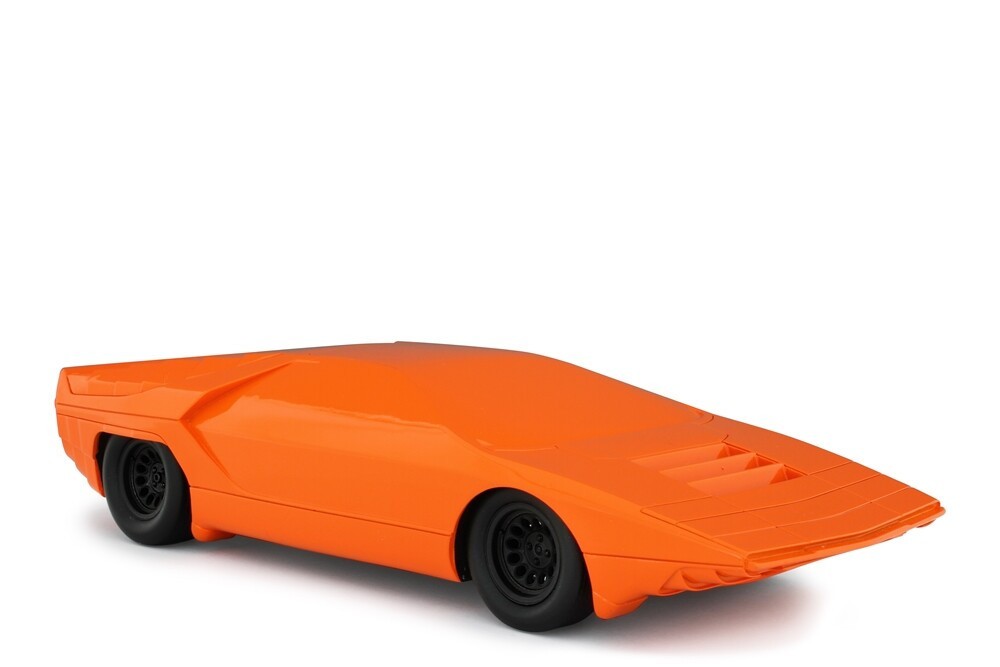 Miniature Alfa Romeo 33 Bertone Carabo 1967 Orange Laudoracing LM126C en résine haut de gamme