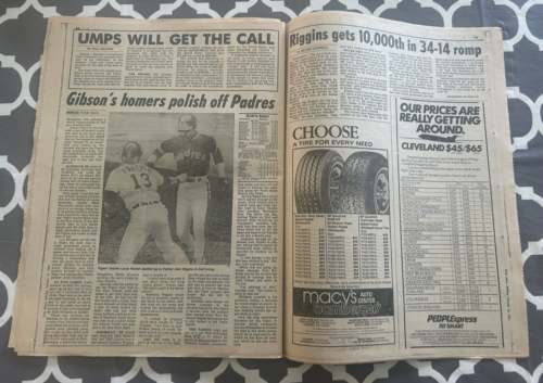 1984 Detroit Tigers vincono le World Series Kirk Gibson Daily News Giornale 10/15/84 - Foto 5 di 5