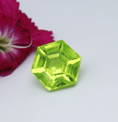 Natural Peridot Gemstone 10 Ct Loose Gemstone Green Color Hexagon Cut Certified - Imagen 2 de 8