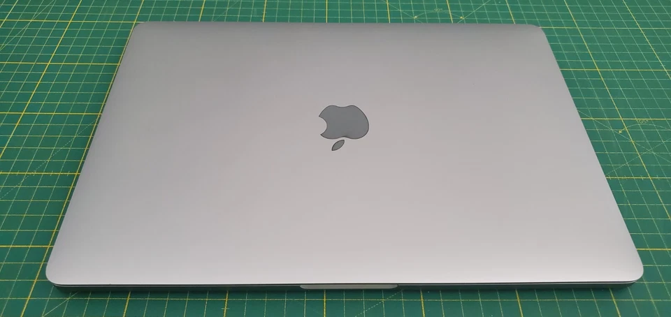 Apple MacBook Pro 13" 2016 · i5 · 8GB · 512GB, Foto 2 von 5