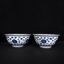 8.1" Antique dynasty Porcelain xuande mark pair Blue white flowers plants bowls