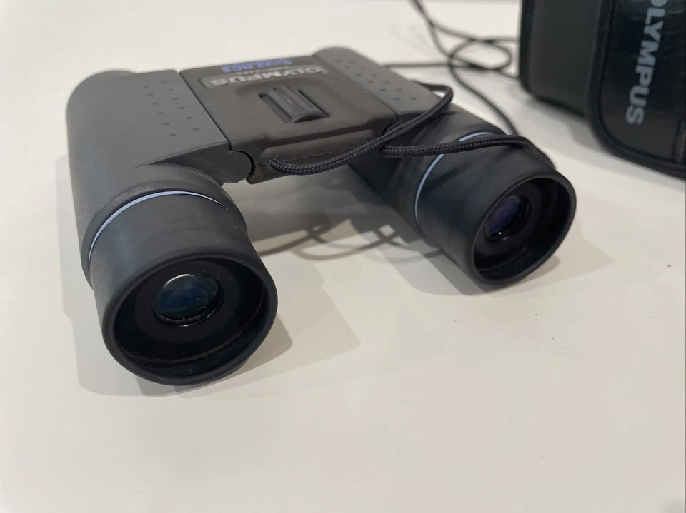 Olympus 8X22 RC II Binoculars Weatherproof Field 7.8 - Image 4 of 4