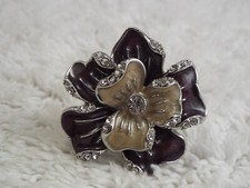 Silvertone Rhinestone Plum Taupe Flower Ring  Size 7.5 C71 
