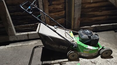 LawnBoy 10761B Petrol Lawn Mower Briggs And Stratton Runs