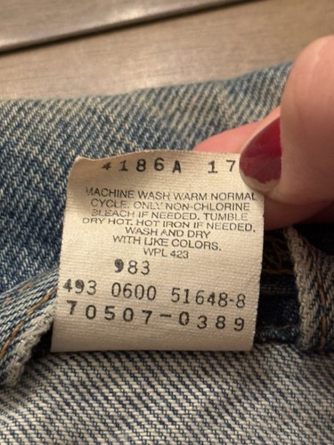 Levi's 70507-0389 Vintage 1990s Denim Trucker Jacket Large Blue 100% Cotton by Levi's, Size L, $35 - Photo 11