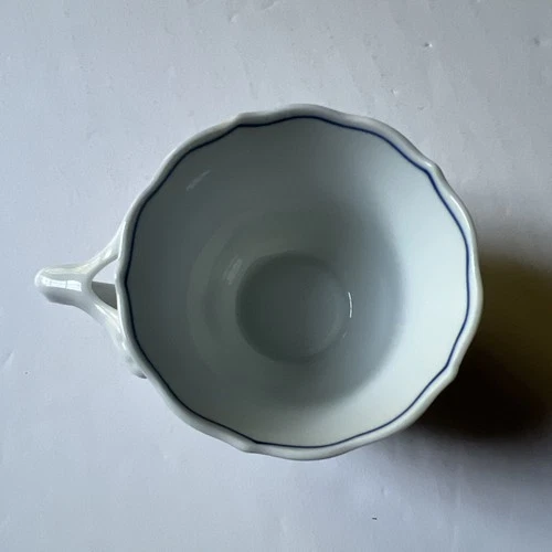 1 Blue Danube Japan Blue Onion Coffee Mugs Tea Cups Tripod Handle Blue Flowers