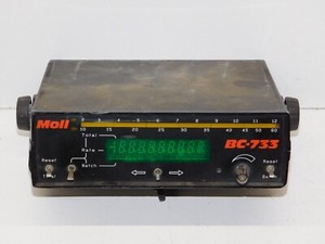 Dick Moll & Sons BC-733 Digital Display Batch Counter Controller Module Unit